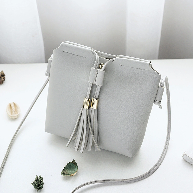 Fashion Womens Cheap Promotional Shoulder Crossbody Leisure Leather Tassel Messenger Bags