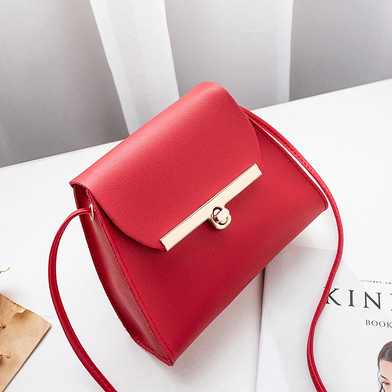 Long Chain Fancy Ladies Side Bags Pu Leather Wholesale Cheap Messenger Womens Crossbody Bag