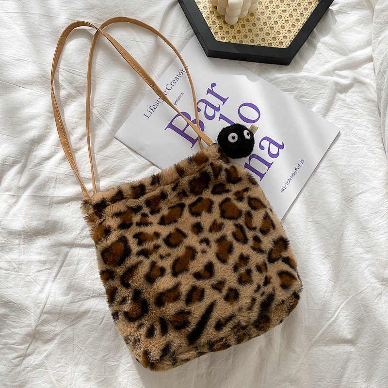 2020 New Winter Tide Soft Plush Bag Women Plush Shoulder Bag Large Capacity Cow Leopard Underarm Bag