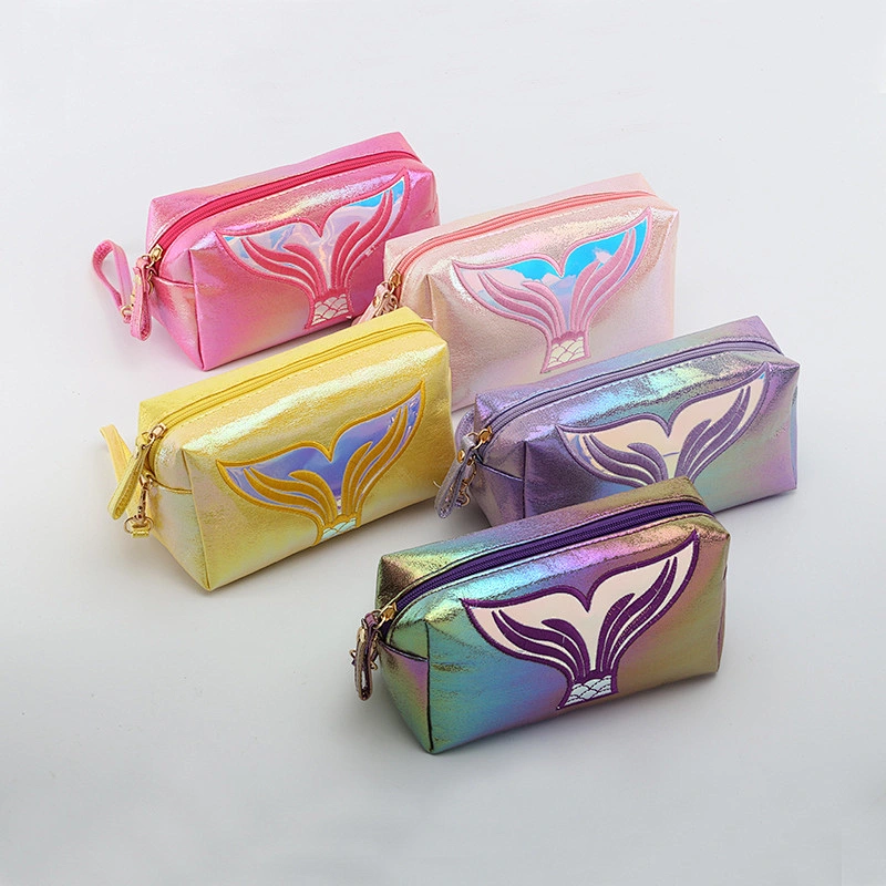 2020 Organizer Cosmetic Bag Women Party Outdoor Zipper Pouch Travel Cosmetics Holographic Makeup Bag