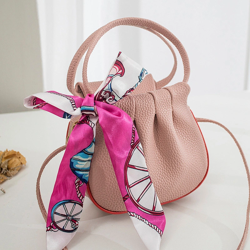 2020 New Trendy Korean Retro Litchi Pattern Messenger Bag Casual Silk Scarf Decoration One-Shoulder Small Square Bag