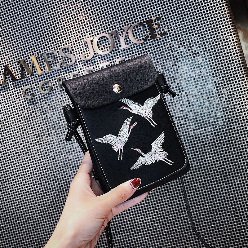 2020 New Student Handbags Fashion Simple Fresh Forest Embroidery Retro Personality Mobile Phone Bag