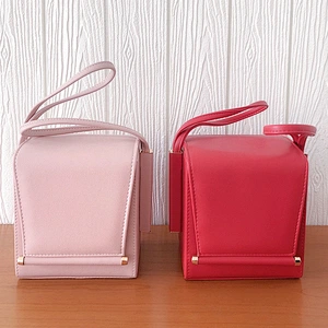 2020 New Bag Summer Large Capacity Pillow Bag Female Cross Body Ins Trend Handbag Shoulder Bag