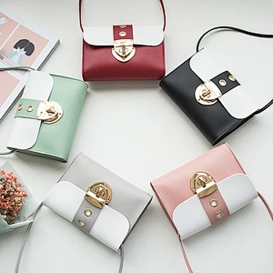 Female 2021 Japan Korea New Lock Casual Small Square Bag Shoulder Messenger Bag Mobile Phone Crossbody Bag