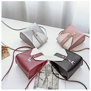 Wholesale Korean PU Leather Crossbody Bags Contrast Color Handbags For Girls With Deer Pendant