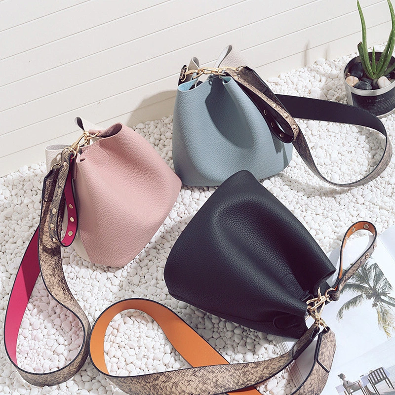 2019 Trend Long Belt Women PU Leather Messenger Bag And Handbag For Girls