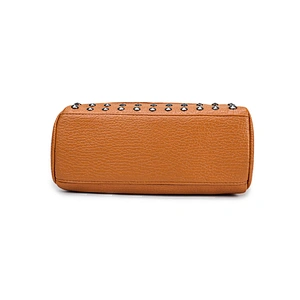 2019 Hot-selling pu leather zipper rivet motorcycle shoulder  rivet vintage leather pillow handbag