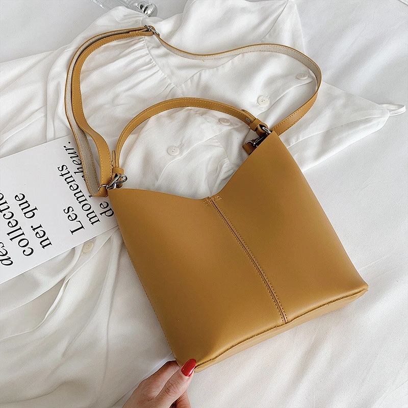 Solid Color Shoulder Bag Women Large Capacity Leather Splicing Handbags