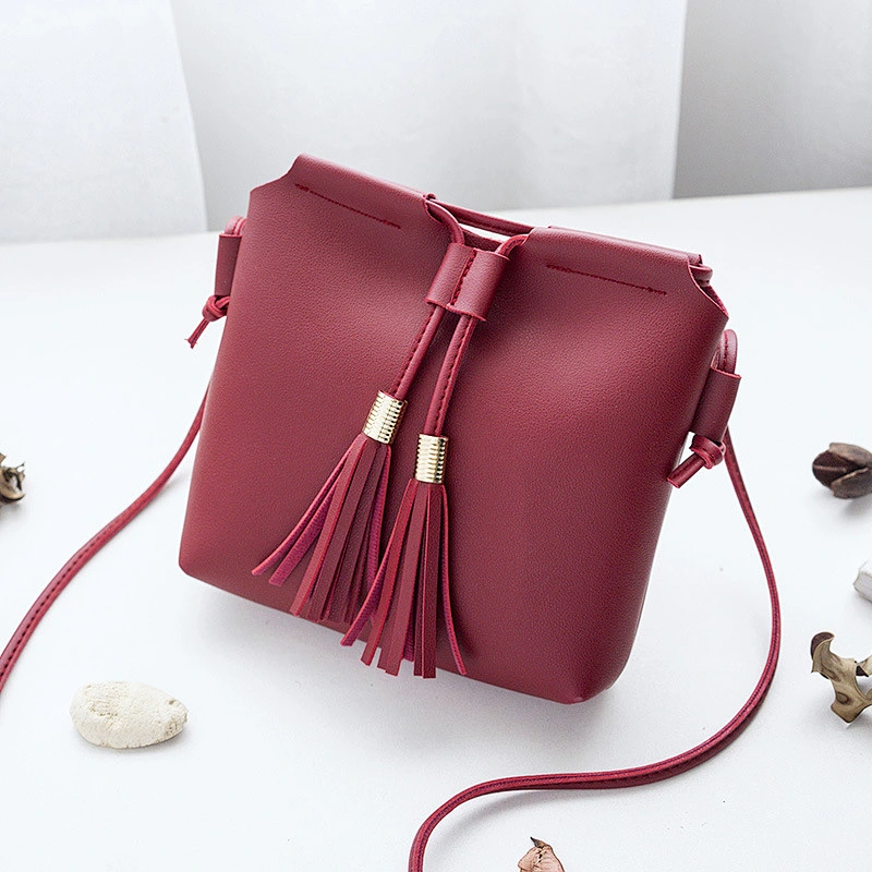 Fashion Womens Cheap Promotional Shoulder Crossbody Leisure Leather Tassel Messenger Bags