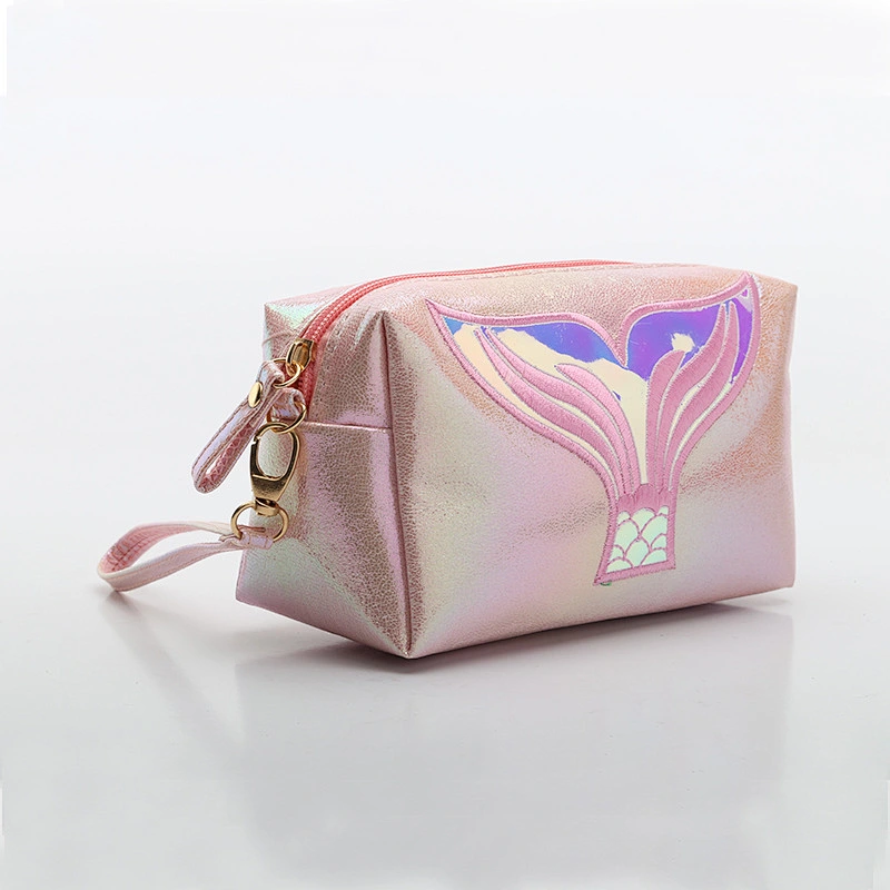 2020 Organizer Cosmetic Bag Women Party Outdoor Zipper Pouch Travel Cosmetics Holographic Makeup Bag