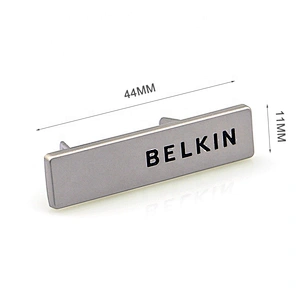 Custom Engraved Logo with Black Color Metal Label for Bags, Design Zinc Alloy Metal Logo Name Plate