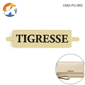 Design Rectangle Metal Nameplate with Engraved Black Logo, Custom Gold Metal Logo Label for Bags