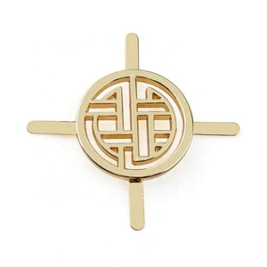 Handbag Accessories Circle Shape with Hollow Logo Metal Name Tag, Custom Gold Metal Brand Logo Label for Purse