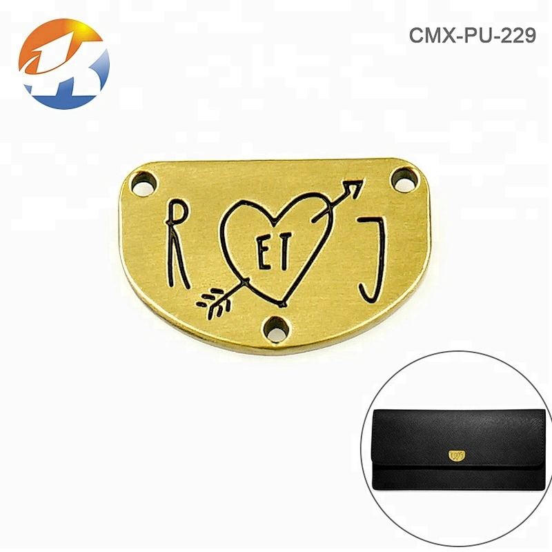 Engraved Logo With Black Metal Sewing Logo For Child Swimwear