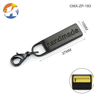 OEM ODM Gunmetal Metal Zipper Pull with Small Clasp, Custom Metal Zip Puller for Bags