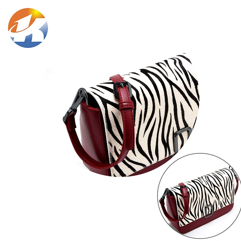 High Quality Black Metal Pin Belt Buckle,  Custom Adjustment Metal Buckle for Bags