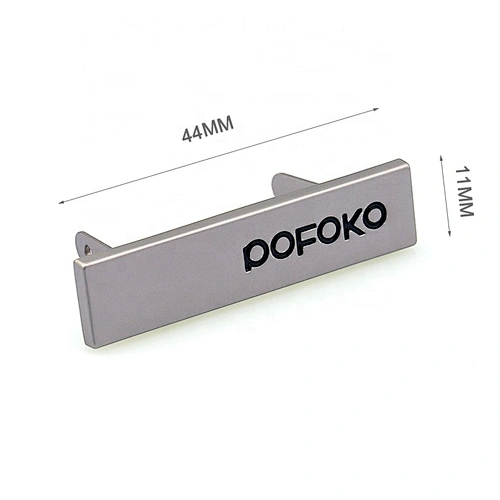 China Manufacturer Custom Metal Label with Engraved Logo for Handbags, Bag Accessories Metal Nameplate