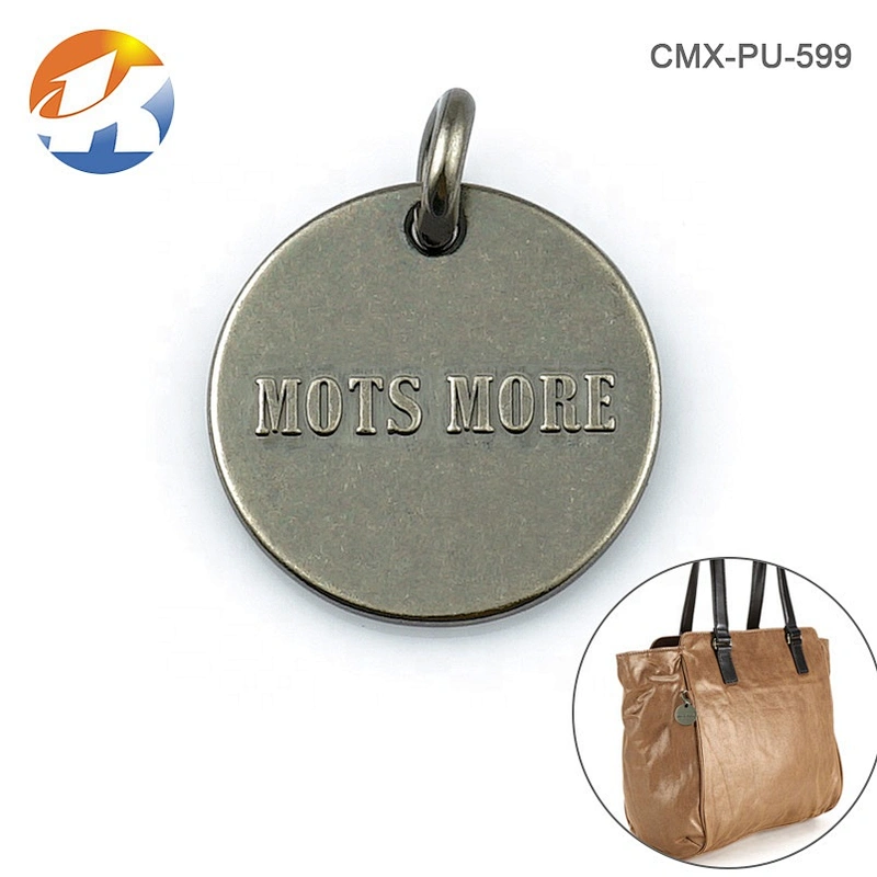 Round Shape Embossed Logo Custom Metal Hang Tags, Wholesale Bag Accessories Logo Metal Plate with Ring for Bags