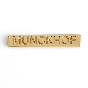 Wholesale Customized Gold Plated Self Adhesive Metal Logo Labels, Light Gold Metal Engraved Logo Label Nameplate for Bags