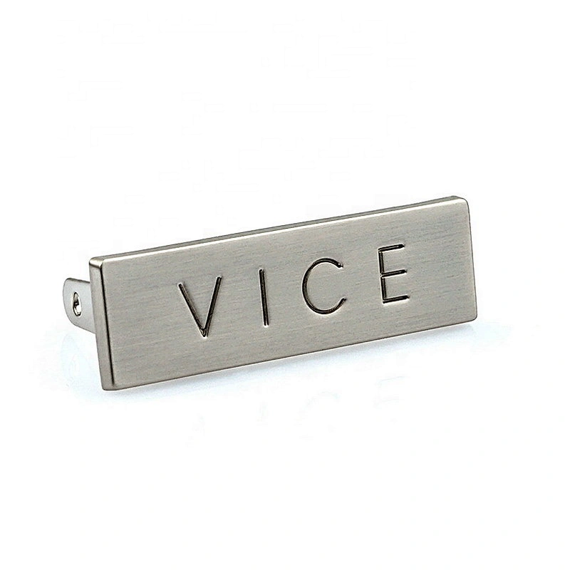 High Quality Custom Engraved Metal Logo Label for Handbags, Brushed Nickel Metal Name Plate for Bags