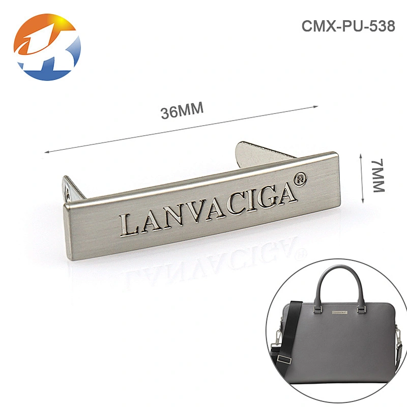 Custom Gold Metal Logo Tag with 2 Decorative Screws for Handbags, Bag Accessories Engraved Metal Nameplate