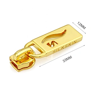 High Grade Gold Plated Hollow Logo Alloy Zipper Pull for Handbags, Custom Metal Zipper Puller for Clothing