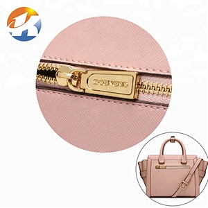 Professional Custom High Quality Bags Hardware Metal Gold Zipper Pull for Garment and Handbags