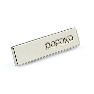 Custom Engraved Metal Handbag Logo Label, Design Black Metal Plate for Backpack