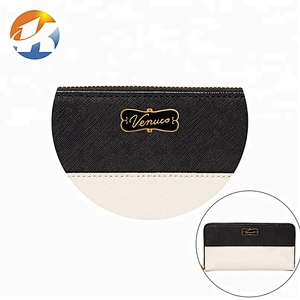 Fashion Gold Plated With Black Background Metal Logo Brand Handbag