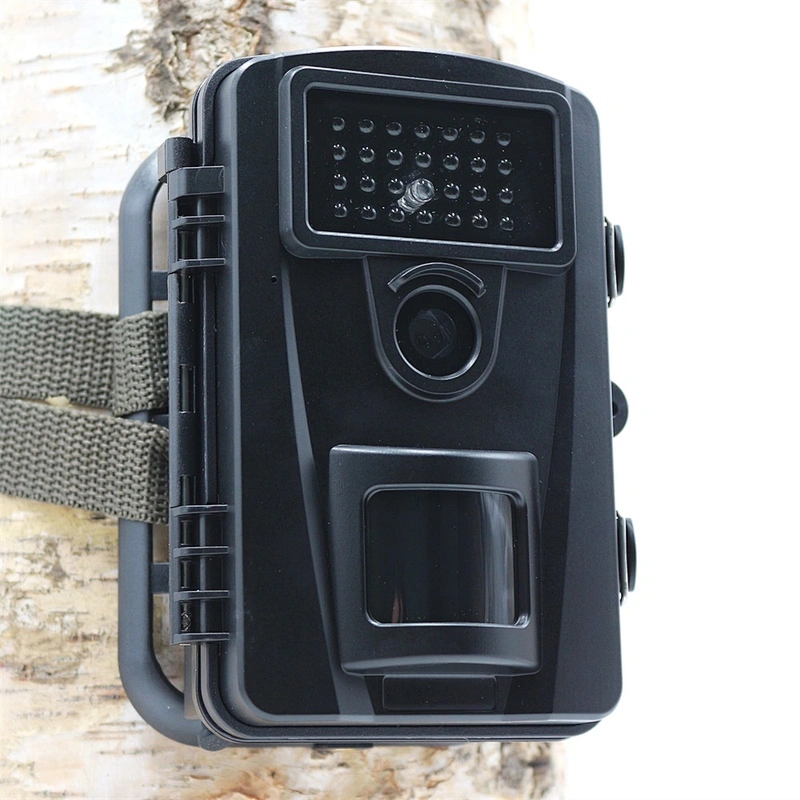 Zecere Cheapest Model PH700A 90 Degree PIR Angle 1080P 12MP  with 0.2~0.6s Triggering Outdoor Camera