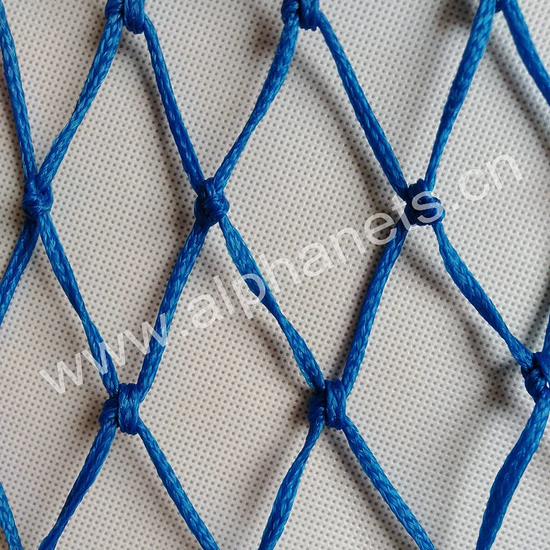 Knotted Knotless Net for Protection Safety Net