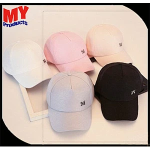 High Quality Custom M Letter Logo Baseball Cap Blank Trucker Hats