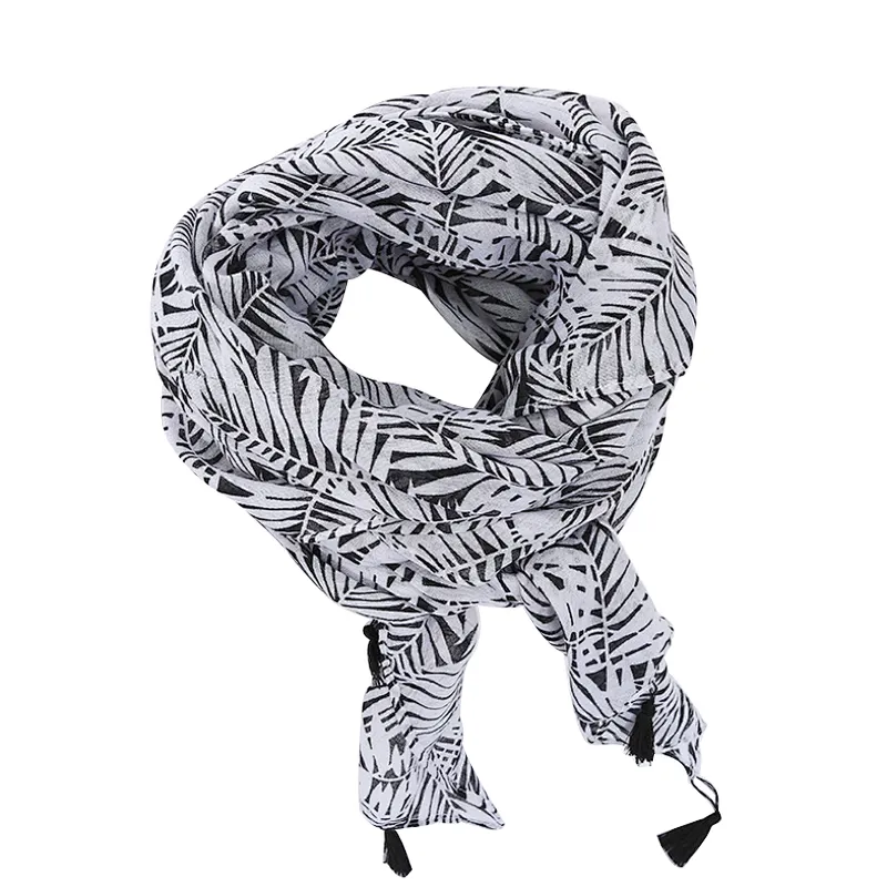 Black and white leaf shawl fashionable long handmade tassel hanging scarf outdoor sunshade beach towel