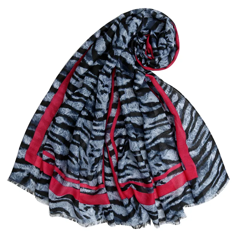 New style fashion striped printed scarf spring and summer cotton and linen sunscreen scarf