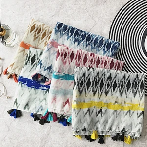 2018 Hot Selling Silk Scarf Organza Shawl Christmas Scarf Hijab Printed Silk Georgette Fabric