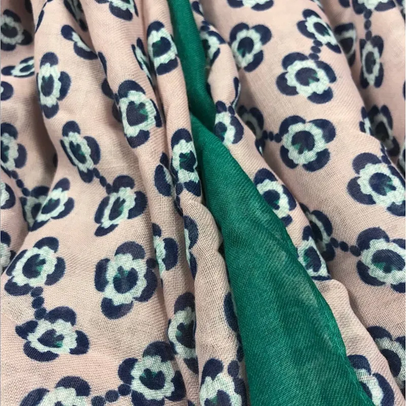 Sunflower tricolor border positioning printed scarf travel holiday shawl