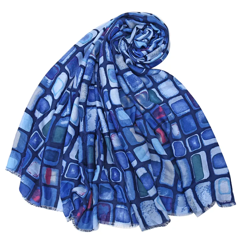 New design woman long rolled edges satin printed scarf