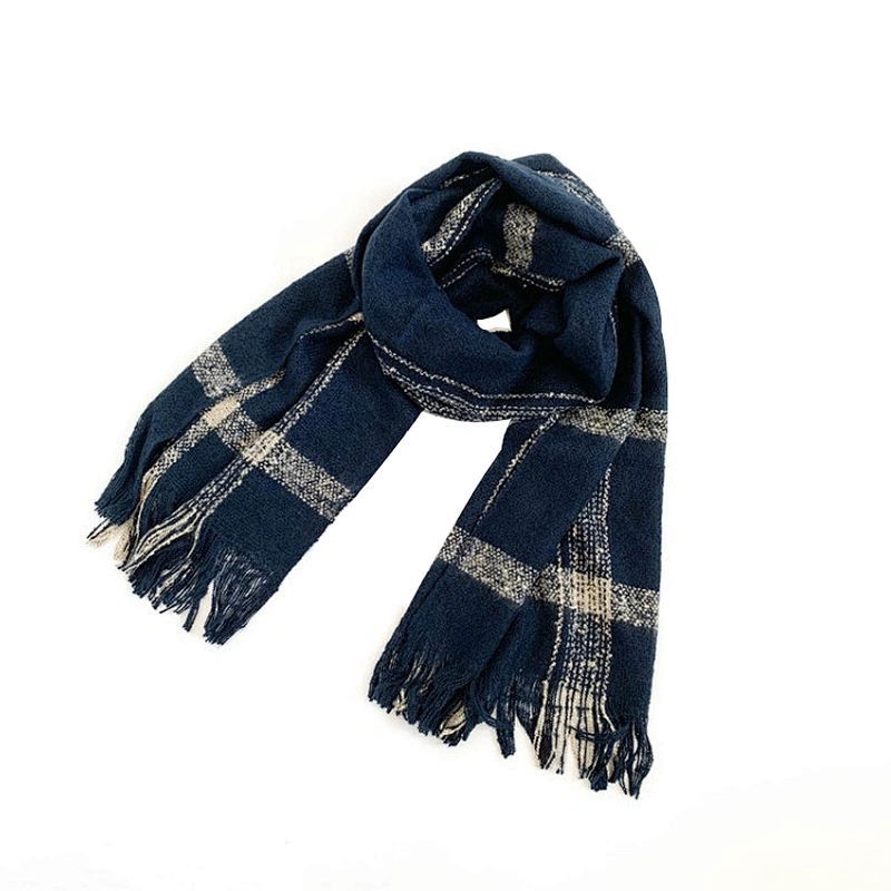Autumn and winter new style large plaid scarf lady warm scarf