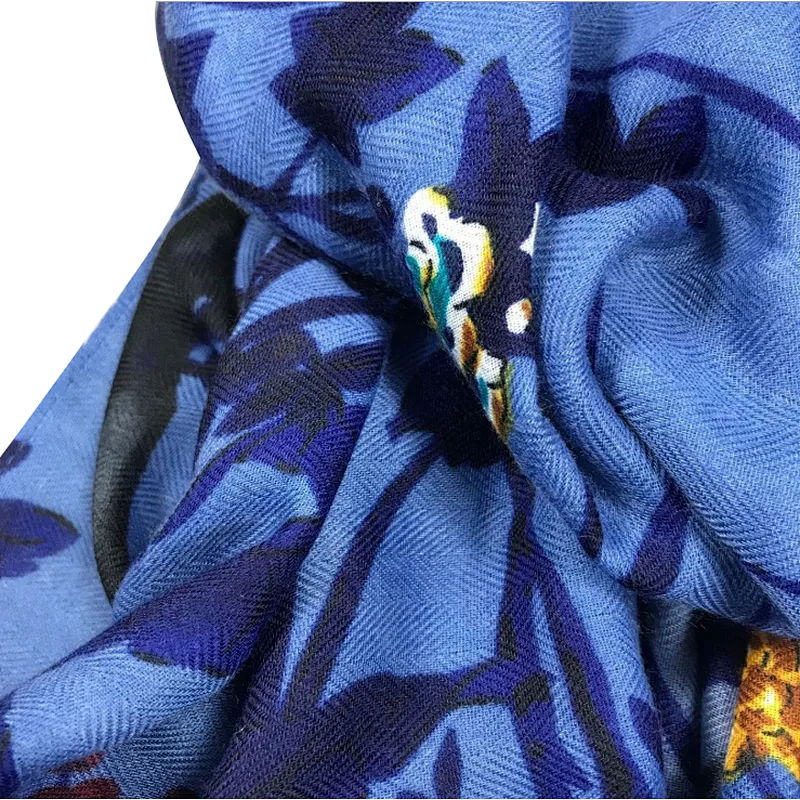 New fashion women Lightweight blue floral printed scarf
