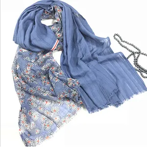 Scarf for woman leisure style sunflower patchwork fabric customized scarf