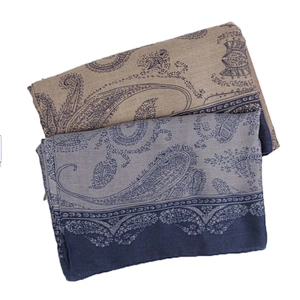 Retro style fashion classic scarf for woman