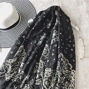 Muslim embroidery scarf pashmina shawls 45% silk 55% pashmina wolf embroidery designs mens crinkle scarf