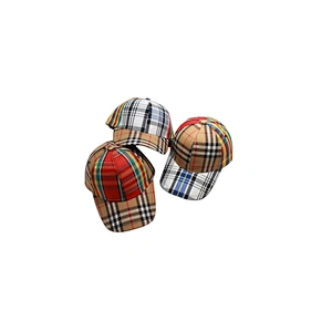 2019 New Style Wholesale Contrast Color Classic Plaid Baseball Cap