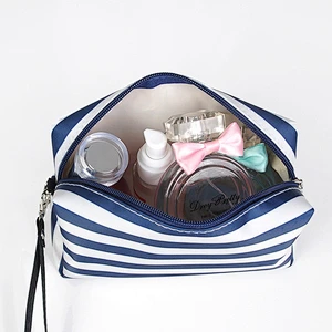 Customized Leather Stripes Zipper Cosmetic Bag Travel Makeup Bag