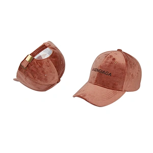 Low MOQ Autumn and Winter Warm Solid Color Gold Velvet Unisex Soft Trend Couple Hip Hop Hat Baseball Cap