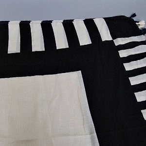 Wholesale Yiwu cheap knitted scarf shawl viscose cotton woman tassel scarf