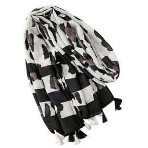 Artistic style versatile color matching leopard print shawl scarf