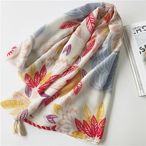 2018 Hot Selling Silk Scarf Organza Shawl Christmas Scarf Hijab Printed Silk Georgette Fabric