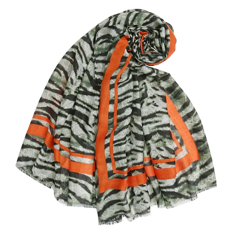New style fashion striped printed scarf spring and summer cotton and linen sunscreen scarf