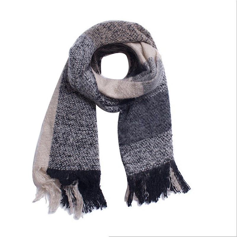Autumn and winter new style circle yarn large check scarf lady thickened tassel neck shawl scarf